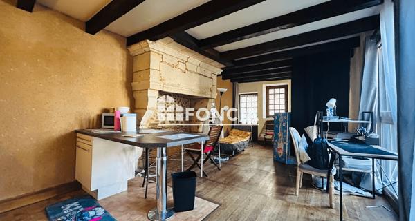 À vendre Studio 31.74 m² - Poitiers 86000