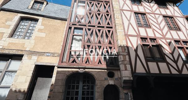 À vendre Studio 31.74 m² - Poitiers 86000