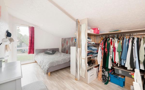 Maison à vendre    6 pièces •  Saint-Perdon