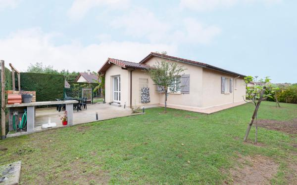 Maison à vendre    6 pièces •  Saint-Perdon