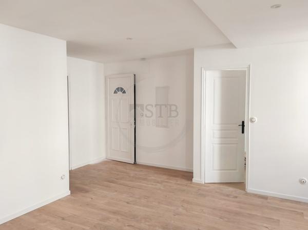 À louer – Appartement T3 – Aubenas – Disponible au 02/10/2025