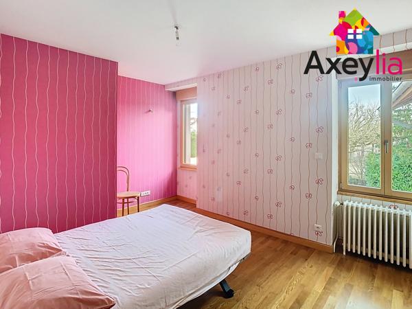 Riorges (42153) A VENDRE- RIORGES- MAISON DE CARACTÈRE AVEC EXTENSION SUR TERRAIN DE 996 M2 AVEC PUITS