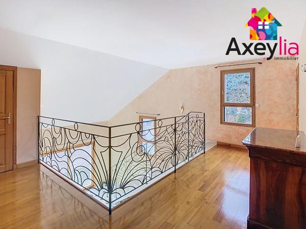 Riorges (42153) A VENDRE- RIORGES- MAISON DE CARACTÈRE AVEC EXTENSION SUR TERRAIN DE 996 M2 AVEC PUITS