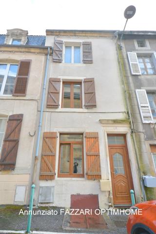 🏡 Maison de ville à vendre à Stenay (55700) – 3 chambres, terrasse, cave – Proche Belgique et Luxembourg