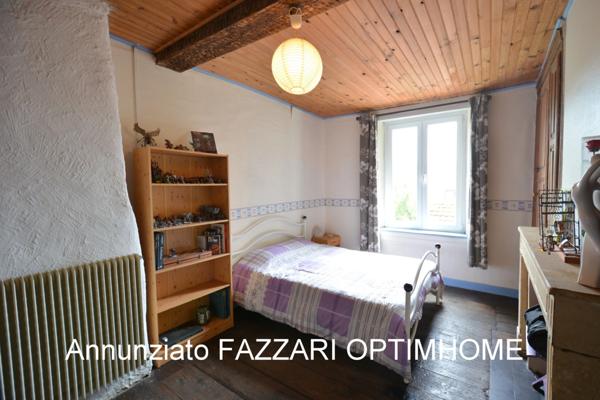 🏡 Maison de ville à vendre à Stenay (55700) – 3 chambres, terrasse, cave – Proche Belgique et Luxembourg