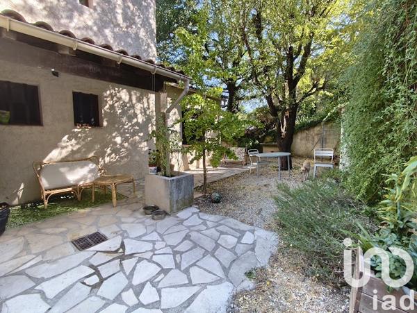 Maison à vendre 6 pièces 173 m² La Roque-d'Anthéron