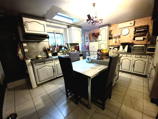 Orthez (64300) Maison de ville - Centre Orthez