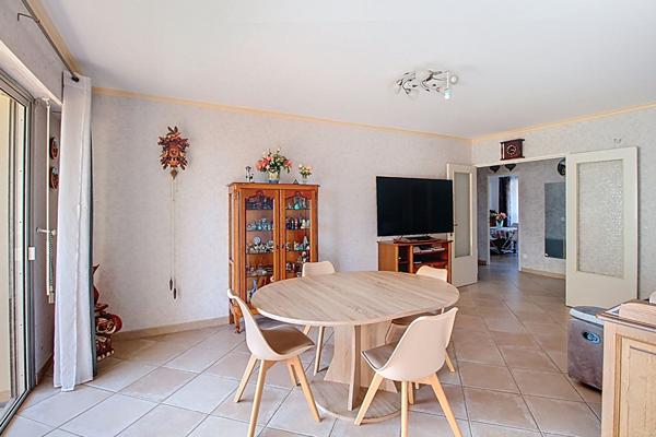 A VENDRE EN EXCLUSIVITE ! Appartement 5 pièces de 94 m² à Draguignan