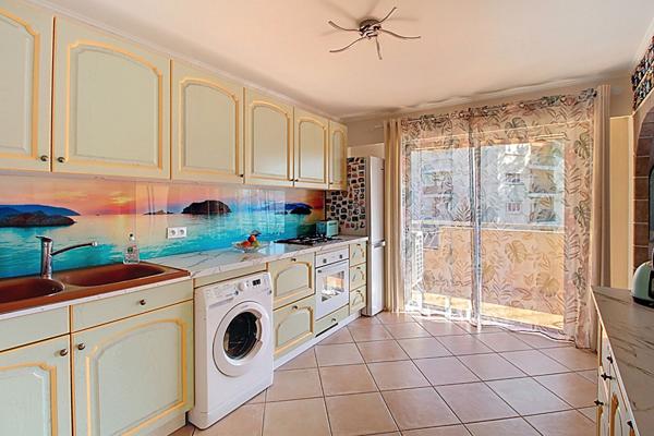 A VENDRE EN EXCLUSIVITE ! Appartement 5 pièces de 94 m² à Draguignan