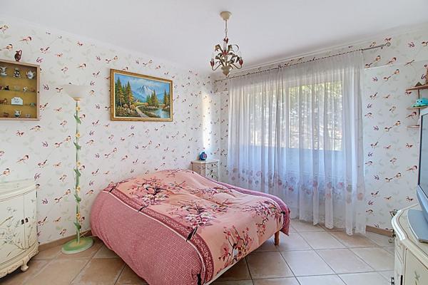 A VENDRE EN EXCLUSIVITE ! Appartement 5 pièces de 94 m² à Draguignan