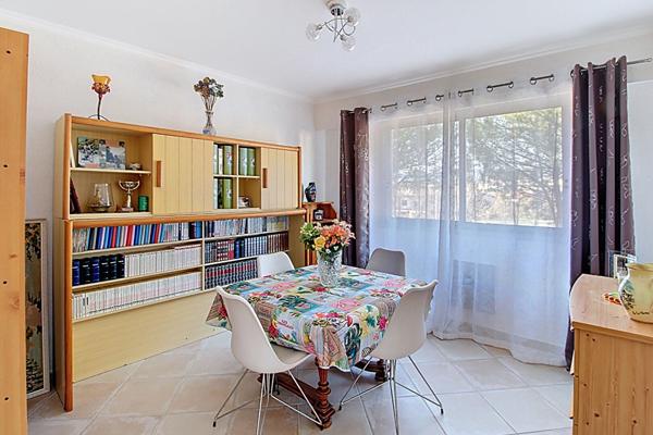 A VENDRE EN EXCLUSIVITE ! Appartement 5 pièces de 94 m² à Draguignan