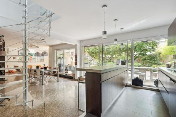 Vente Appartement de luxe Neuilly-sur-Seine 8 Pièces 190 m²