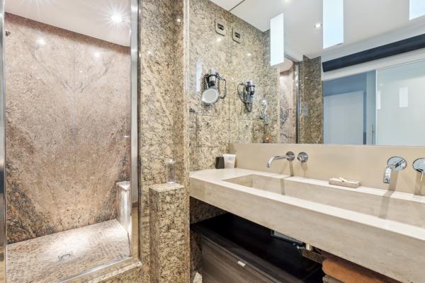Vente Appartement de luxe Neuilly-sur-Seine 8 Pièces 190 m²