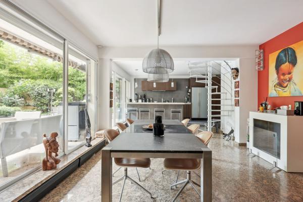 Vente Appartement de luxe Neuilly-sur-Seine 8 Pièces 190 m²