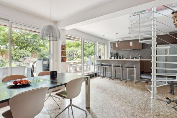 Vente Appartement de luxe Neuilly-sur-Seine 8 Pièces 190 m²