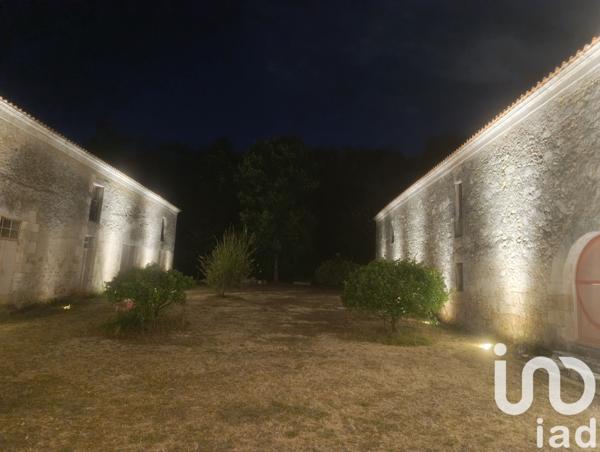 Maison à vendre 5 pièces 400 m² Saint-Michel-en-l'Herm