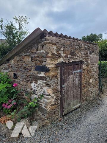 Maison à vendre à Pleurtuit (35730) en Ille-et-Vilaine (35)

Située dans un lieudit de Pleurt...