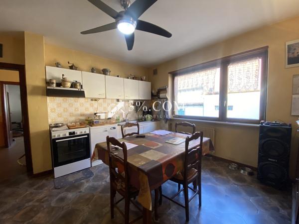 Maison 6 pièce(s) 4 chambre(s) 179.84 m²