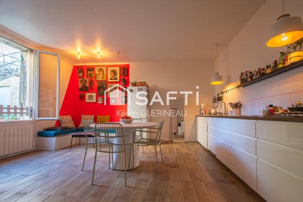 Maison Vieux Lormont 129 m2 (212m2 carrez) 3 chambres avec jardin et dépendance de 70m2 attenante.