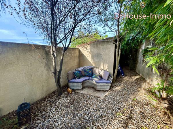 Maison à vendre 4 pièces de 383 m²