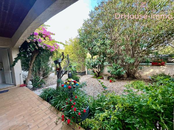 Maison à vendre 4 pièces de 383 m²
