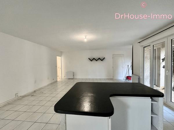 Maison à vendre 4 pièces de 383 m²