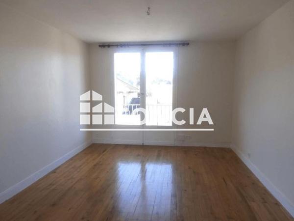 Location Appartement 3 pièces 52.78 m² - 4-6-8-10 BLD EUGENE ARNAUD Vienne 38200