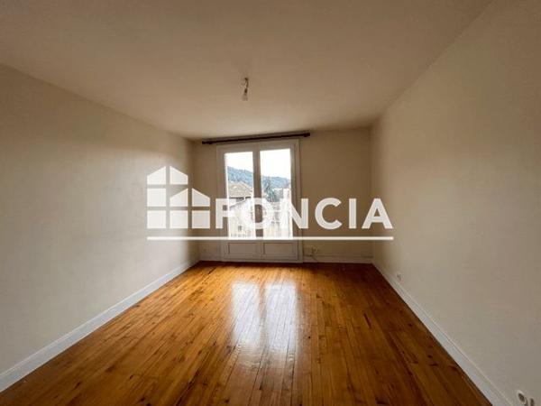 Location Appartement 3 pièces 52.78 m² - 4-6-8-10 BLD EUGENE ARNAUD Vienne 38200