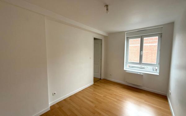 Appartement à louer    2 pièces •  Armentières
