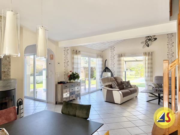 MAISON PONT ST MARTIN