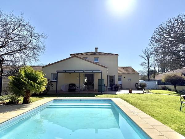 MAISON PONT ST MARTIN