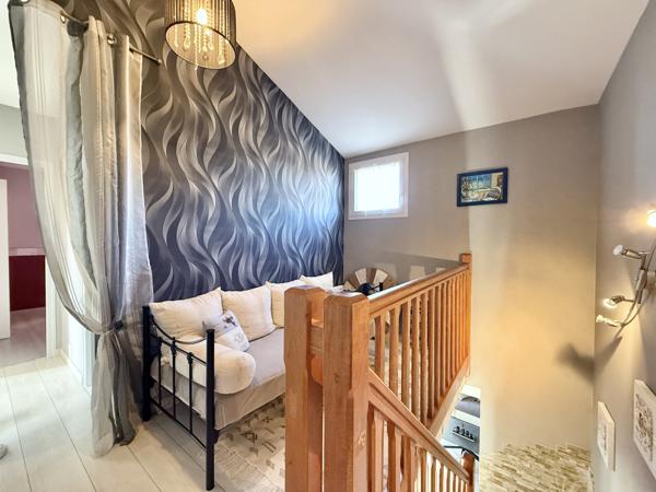 MAISON PONT ST MARTIN