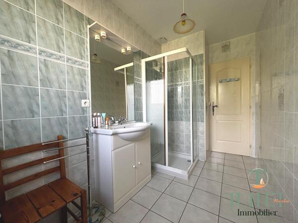LA TREMBLADE -MAISON 65 M2- 2 CHAMBRES- GARAGE- 518 M2 DE PARCELLE