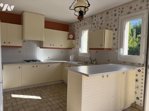 Pavillon traditionnel sur sous-sol