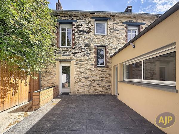Maison à vendre Saffre - 8 pièces, 185m² avec 5 chambre(s) à 316 500€ - AJP Immobilier Nort-sur-Erdre