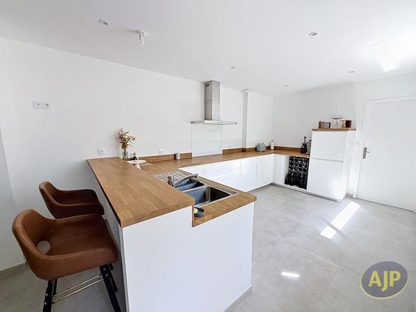 Maison à vendre Saffre - 8 pièces, 185m² avec 5 chambre(s) à 316 500€ - AJP Immobilier Nort-sur-Erdre