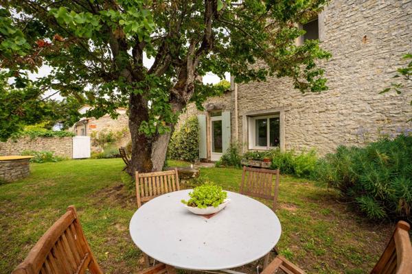 Vente Maison de luxe Saint-Pierre-d'Oléron 8 Pièces 175 m²