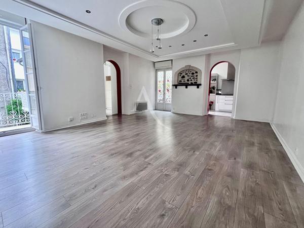 Hyper centre Pau, appartement T2 bis et cave