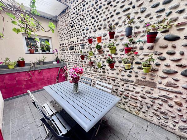 Hyper centre Pau, appartement T2 bis et cave