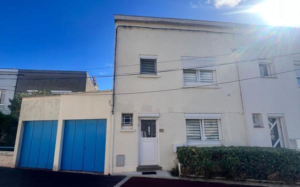 Maison à vendre    3 pièces • 87 m2 Calais