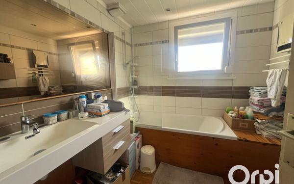 Maison à vendre    3 pièces • 87 m2 Calais