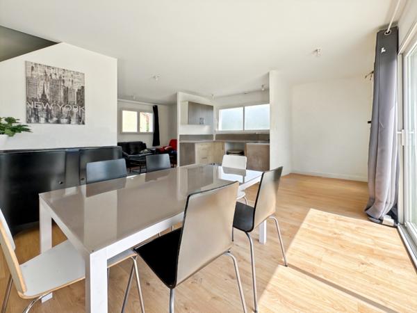 Saint-Jean-de-Thurigneux (01390) À vendre – Maison lumineuse avec jardin à Saint-Jean-de-Thurigneux