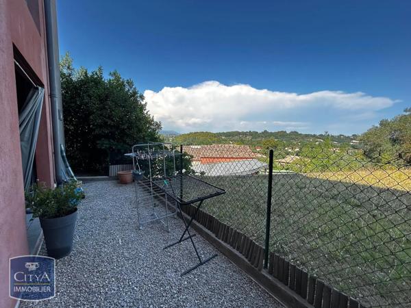 Appartement à louer 3 pièces 56m² Grasse (06130)