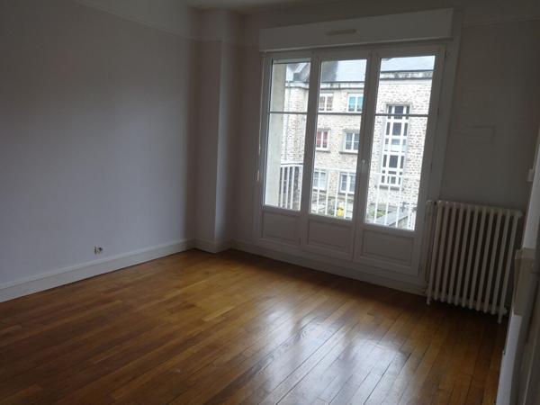 Vire, centre-ville, appartement 3 pièces