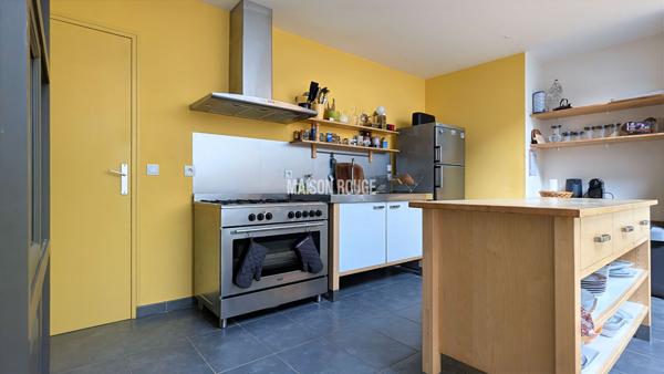 MAISON D'ARCHITECTE DE TYPE LOFT PLEIN COUR DE PLEUBIAN (22610)