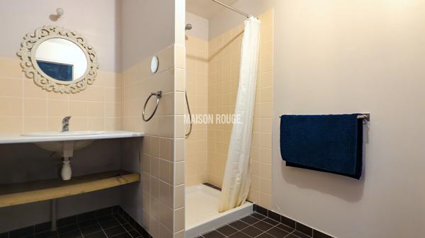 MAISON D'ARCHITECTE DE TYPE LOFT PLEIN COUR DE PLEUBIAN (22610)