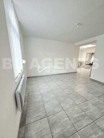 Immeuble de rapport en 2 lots + dépendances à Lorgies
