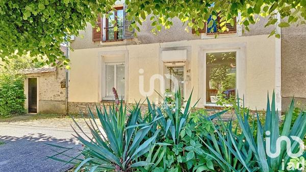 Appartement 3 pièces de 53 m² à Moret Loing et Orvanne (77250)