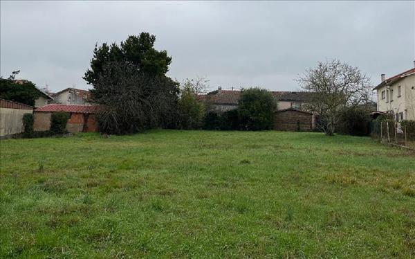 Terrain à vendre |  Revel |  976 m²