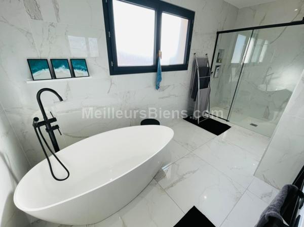 Villa T4 120m2 en 3 faces sur parcelle piscinable de 335m2 à Ortaffa.